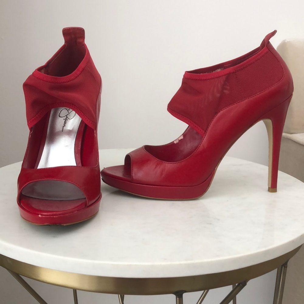 Jessica Simpson Red Pumps